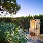 Grazia Mola di Bari