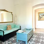 Grazia Villa Mola di Bari