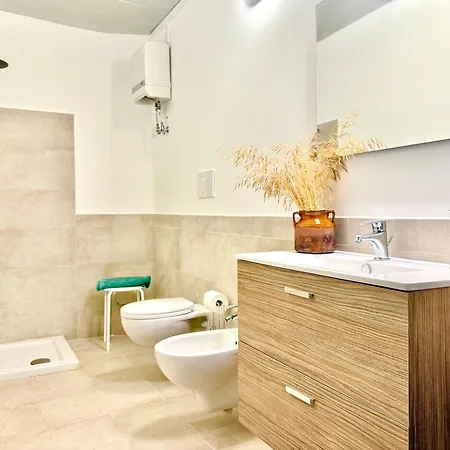 Grazia Villa Mola di Bari